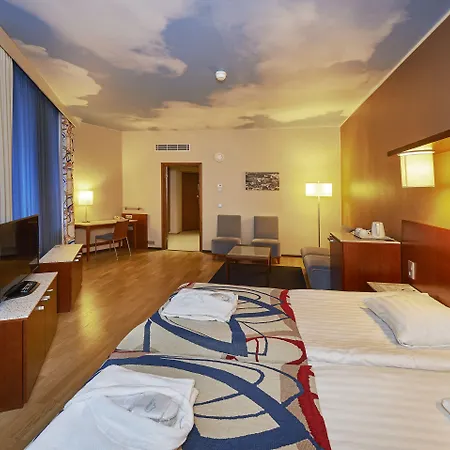 Отель Scandic Kaisaniemi 4*