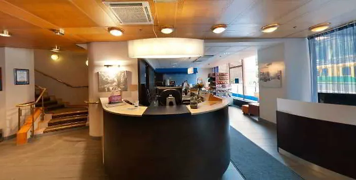 Отель Scandic Kaisaniemi Хельсинки